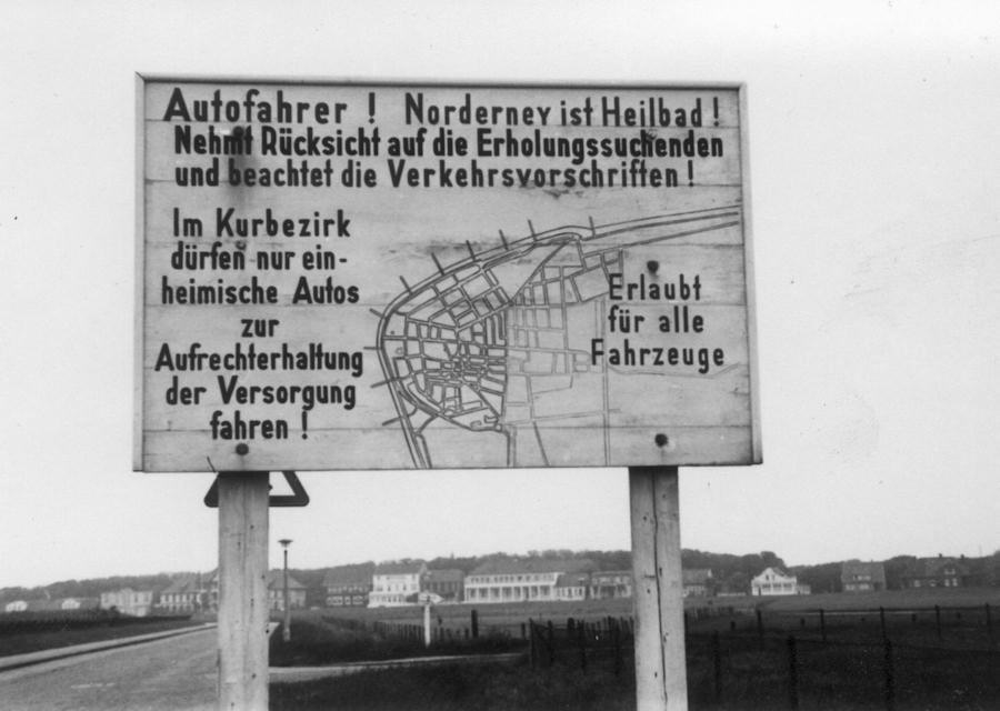 1955 - Hinweis an der Hafenstrasse