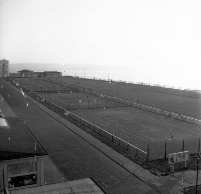1955 - Kaiserstrasse / Tennisplätze