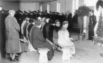 Einweihung der Ehrentafel am 05.05.1957