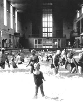 Hallenbad