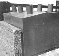 Altglas-Behälter
